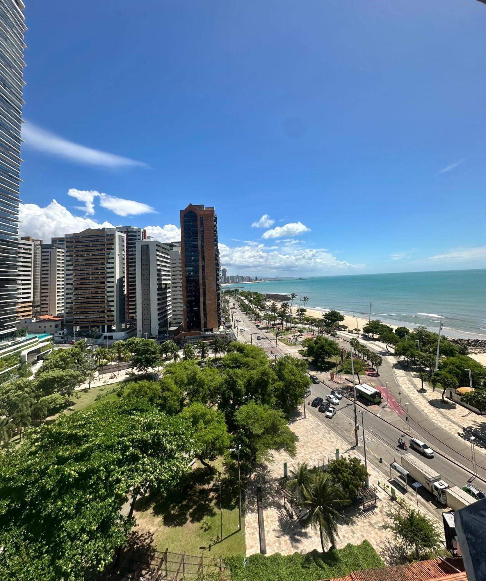 958 Golden Flat Fortaleza *